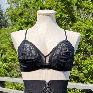 Savage X Fenty Black Floral Mesh and Lace Bralette